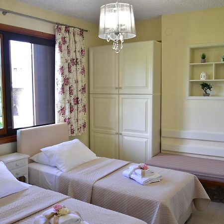 Vacation Home Eva Nea Iraklitsa Eksteriør billede