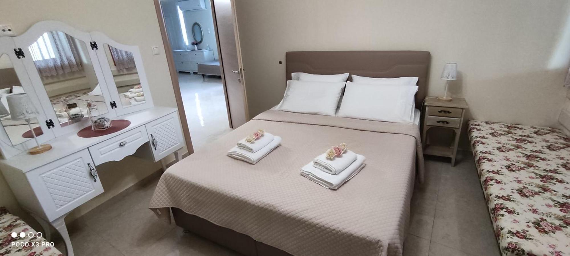 Vacation Home Eva Nea Iraklitsa Eksteriør billede